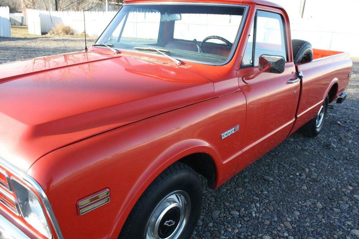 1972 Red Chevrolet C-10