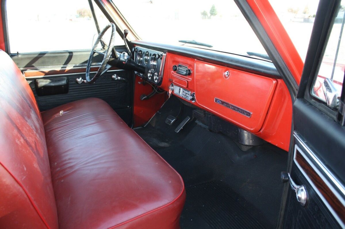 1972 Red Chevrolet C-10