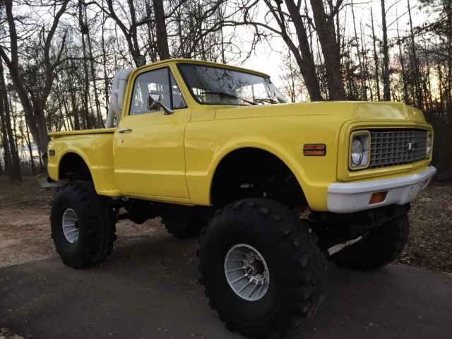 1972 Yellow Chevrolet C-10 Cab & Chassis