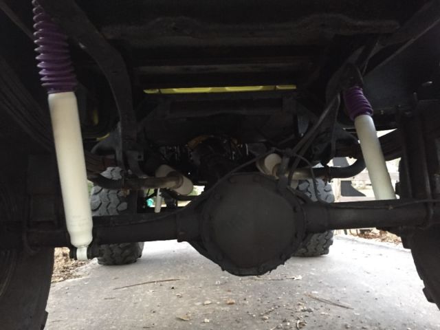 1972 Yellow Chevrolet C-10 Cab & Chassis