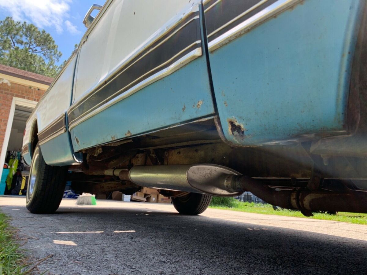 1972 Blue Chevrolet C-10