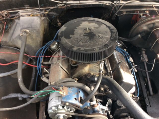 1972 Red Chevrolet C-10