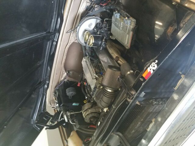 1972 Gold and White Chevrolet C-10 Truck