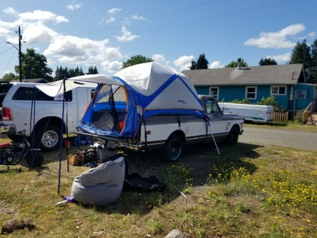 1972 Gold and White Chevrolet C-10 Truck