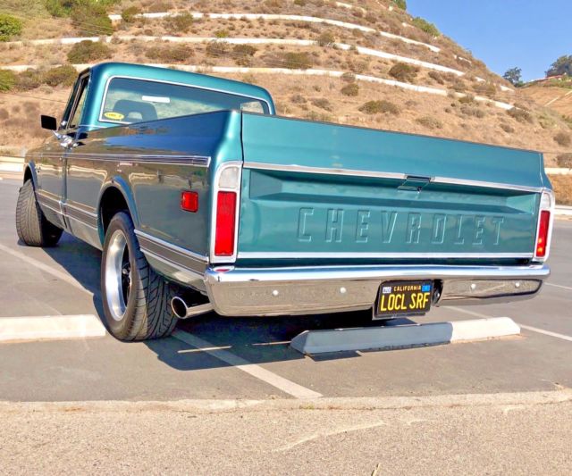 1972 Green Chevrolet C-10 Pickup