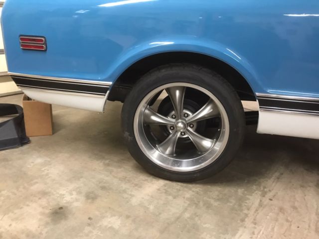 1972 Blue Chevrolet C-10 Standard Cab Pickup