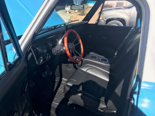 1972 Blue Chevrolet C-10 Standard Cab Pickup