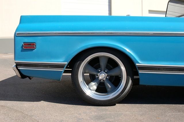 1972 Blue Chevrolet C-10 Standard Cab Pickup