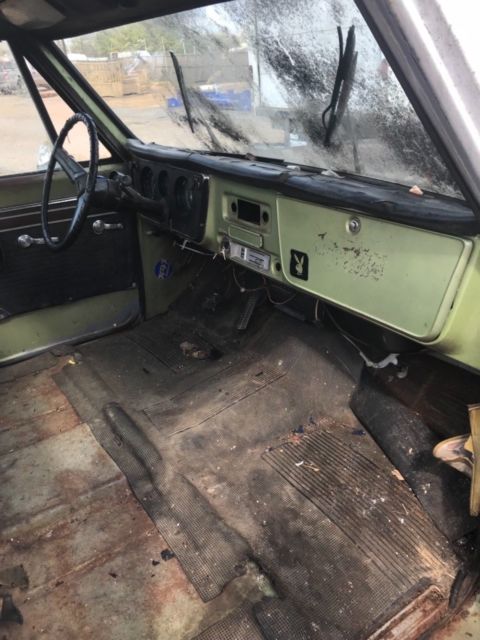 1972 Green Chevrolet C-10 Standard Cab Pickup
