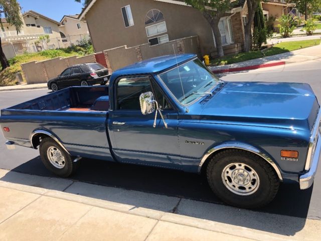 1972 Blue Chevrolet C-10 Long Bed