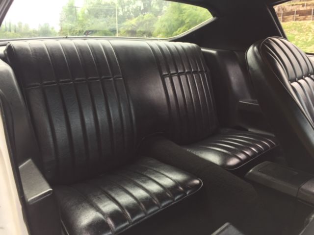 1972 White Chevrolet Camaro Coupe