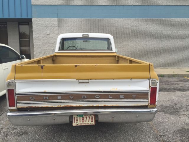 1972 Ochre and white Chevrolet C-10 Cab & Chassis