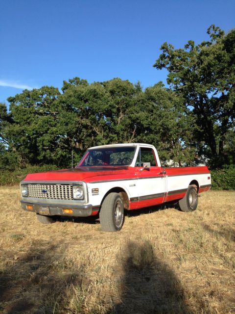 1972 Red/White Chevrolet C-10 Pickup