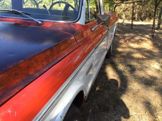 1972 Red/White Chevrolet C-10 Pickup