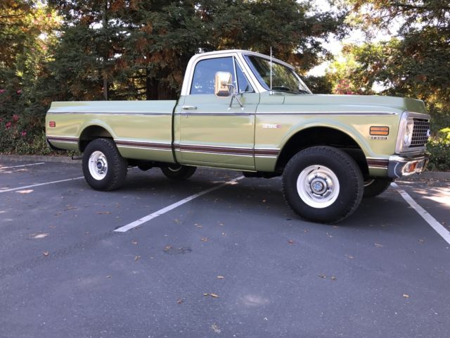 1972 Green/White Chevrolet C-10