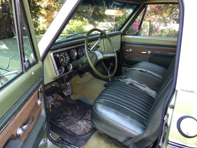 1972 Green/White Chevrolet C-10