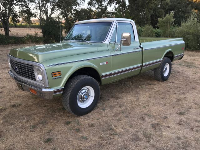 1972 Green/White Chevrolet C-10