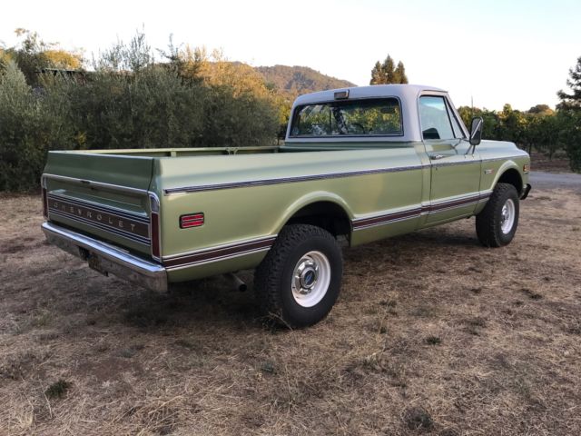 1972 Green/White Chevrolet C-10