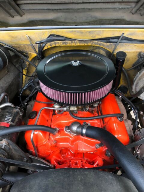 1972 Gold Chevrolet C-10 Standard Cab Pickup