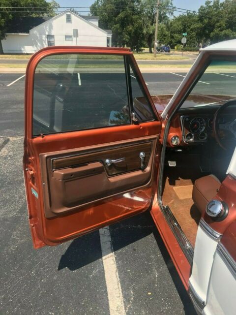 1972 Brown Chevrolet Cheyenne