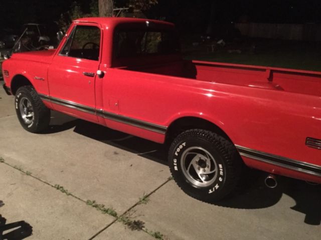 1972 Red Chevrolet C-10 Cab & Chassis