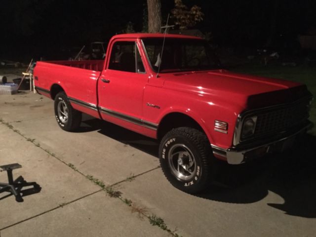 1972 Red Chevrolet C-10 Cab & Chassis
