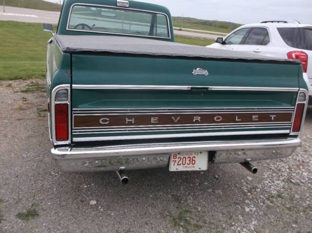 1972 Green Chevrolet C-10 Standard Cab Pickup 8 foot bed