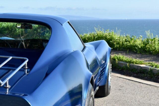 1972 Targa Blue Chevrolet Corvette