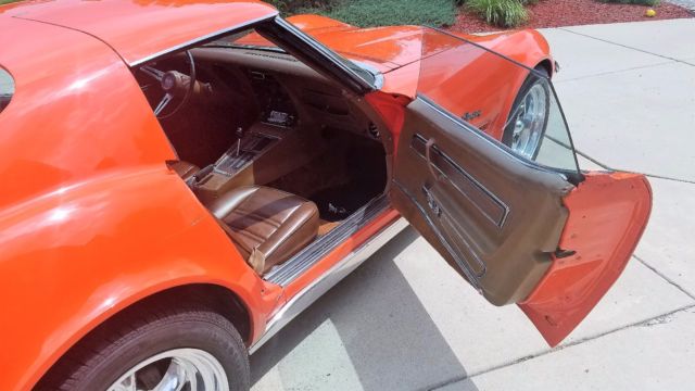 1972 Orange Chevrolet Corvette Coupe