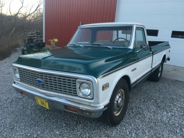 1972 green/white Chevrolet C/K Pickup 2500 Standard Cab Pickup