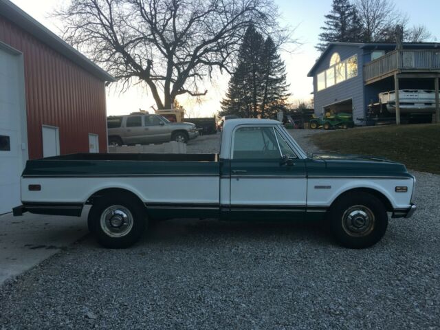 1972 green/white Chevrolet C/K Pickup 2500 Standard Cab Pickup