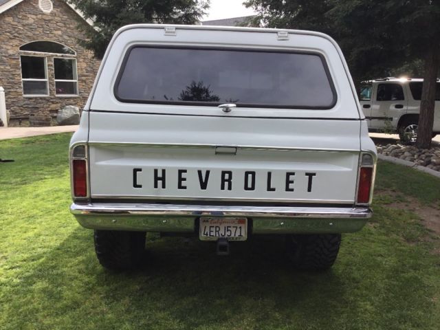 1972 White Chevrolet Blazer