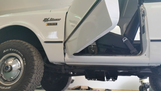 1972 White Chevrolet Blazer Cab & Chassis