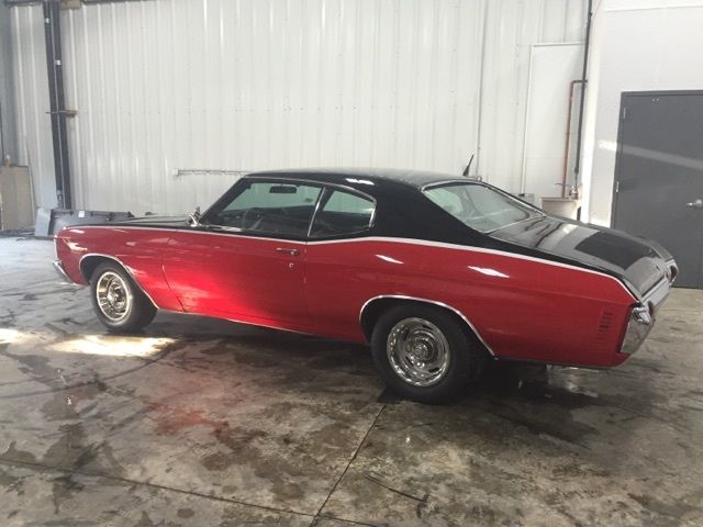 1972 RED & BLACK Chevrolet Malibu Coupe
