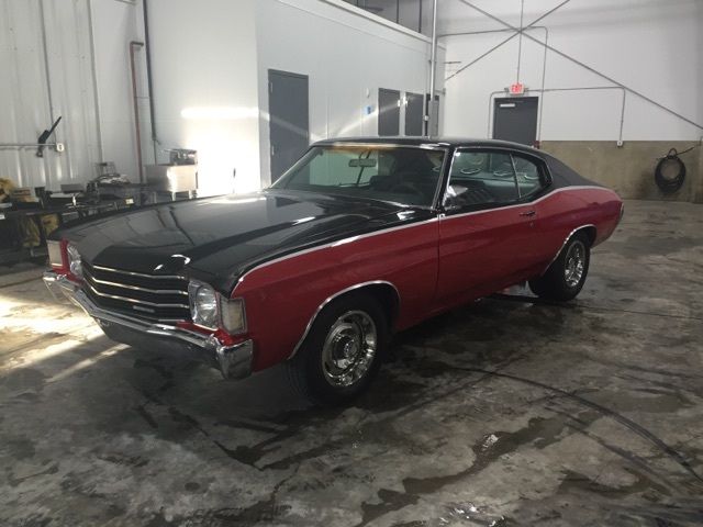 1972 RED & BLACK Chevrolet Malibu Coupe
