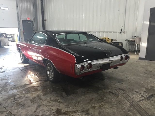 1972 RED & BLACK Chevrolet Malibu Coupe