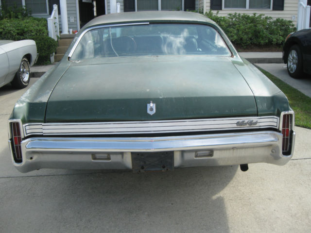 1972 Green Chevrolet Monte Carlo Coupe