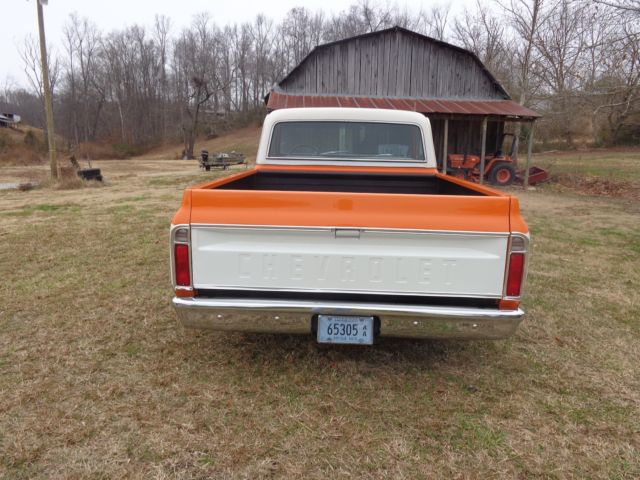 1972 Orange Chevrolet C-10