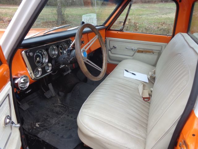 1972 Orange Chevrolet C-10