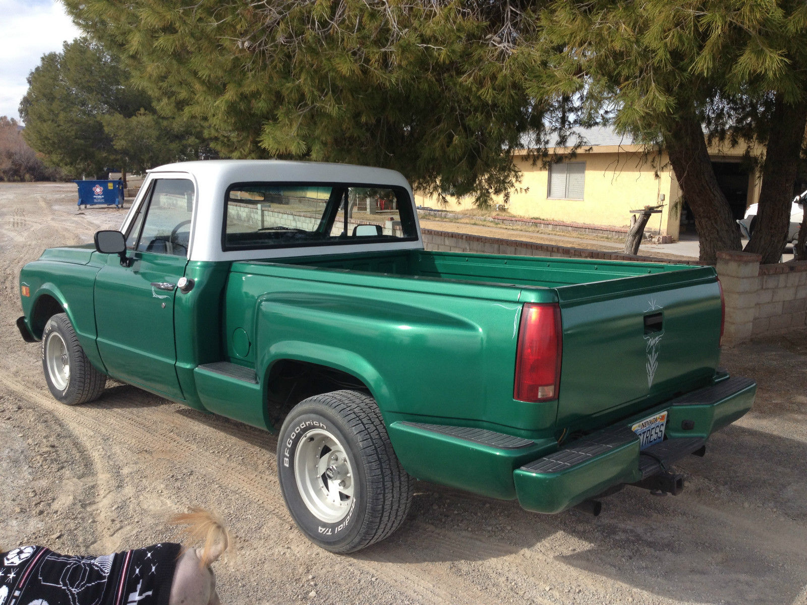 1972 Green Chevrolet C-10 Standard Cab Pickup