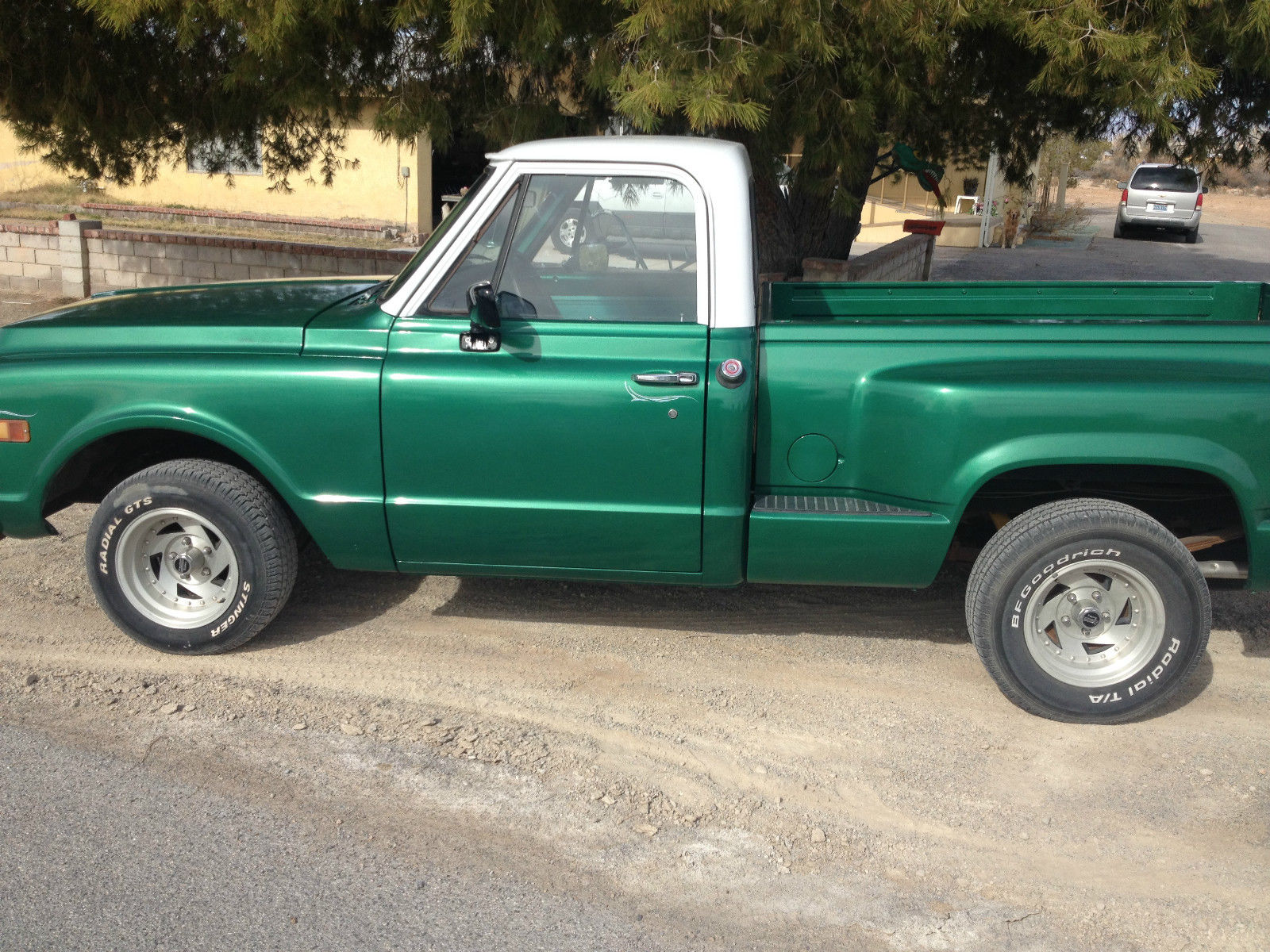 1972 Green Chevrolet C-10 Standard Cab Pickup