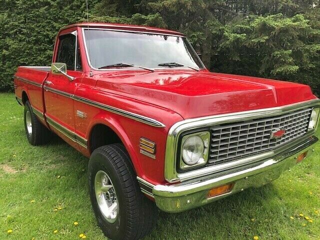 1972 Red Chevrolet Cheyenne Standard Cab Pickup