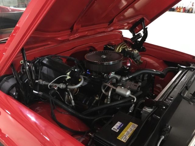 1972 Viper Red Chevrolet C-10 Standard Cab Pickup