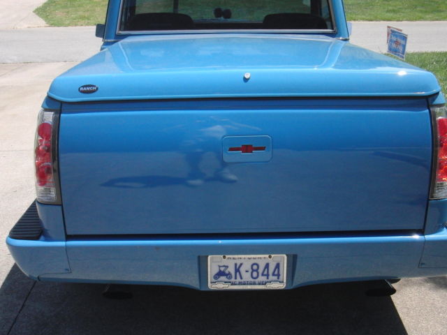 1972 Black & Orange Chevrolet C-10 Standard Cab Pickup