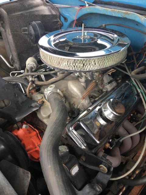 1972 Blue Chevrolet C-10 standard cab