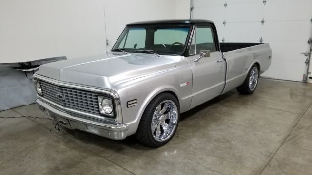 1972 Gray Chevrolet C-10