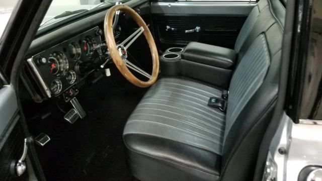 1972 Gray Chevrolet C-10