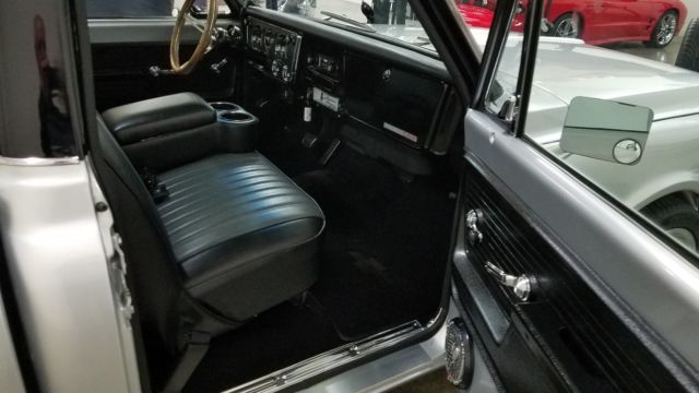 1972 Gray Chevrolet C-10
