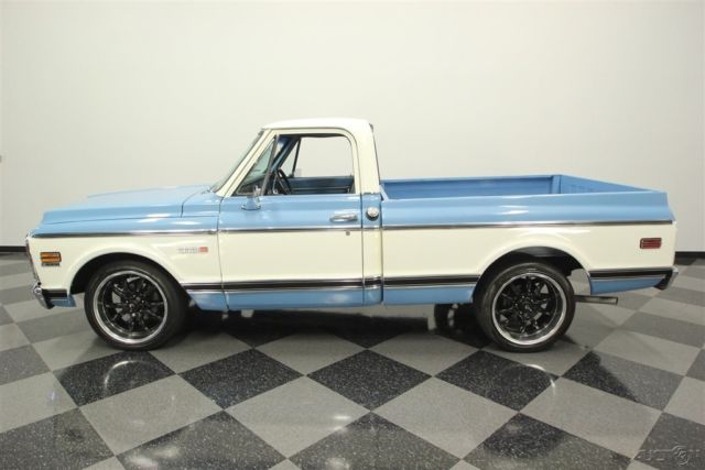 1972 Blue Chevrolet C10