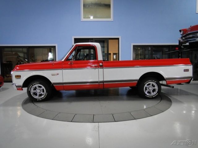 1972 Red Chevrolet C10